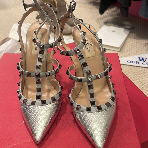 Valentino Garavani Shoes - Valentino shoes grey. Authentic